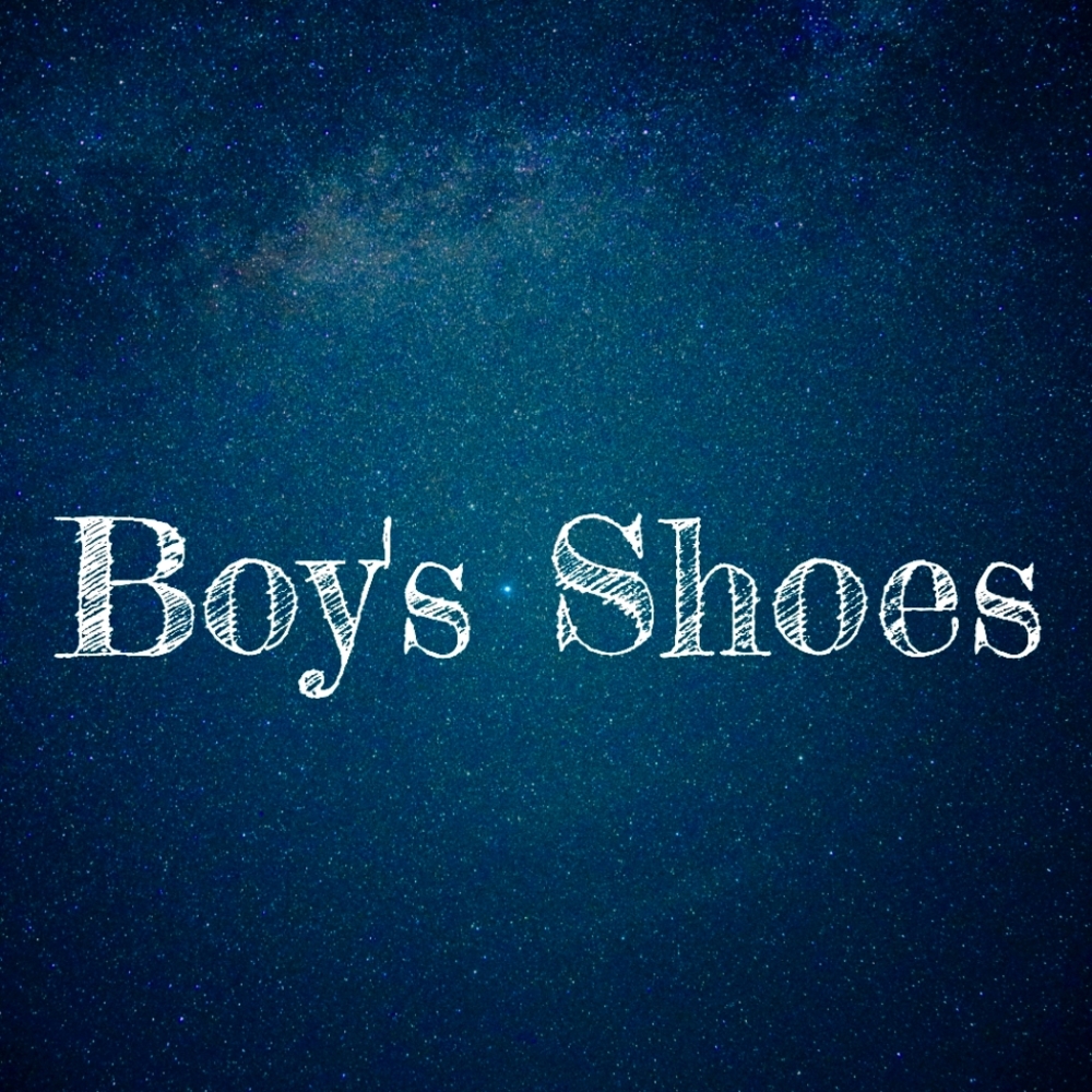 Boys shoes